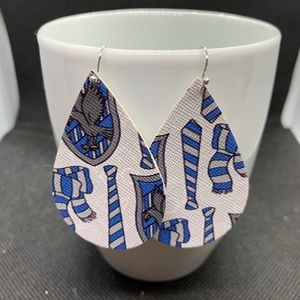 ⭐️2 FOR $10⭐️ ravenclaw scarves